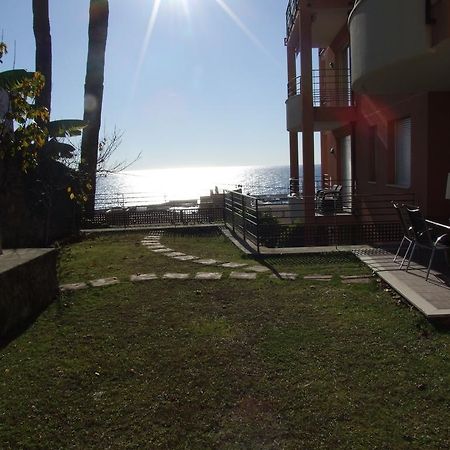 Appartement Au Chateau Vallaya Menton Exterior photo